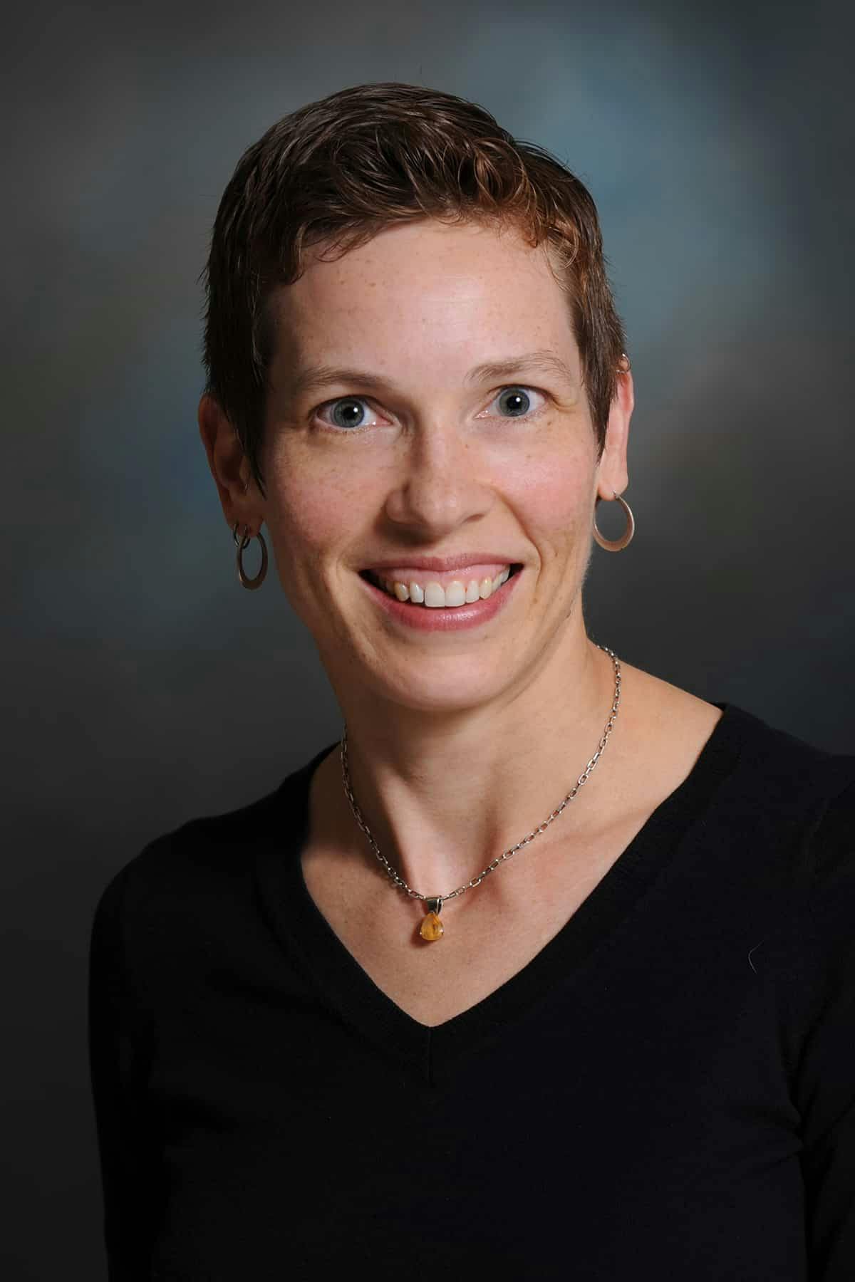 Dr. Erin Krebs headshot